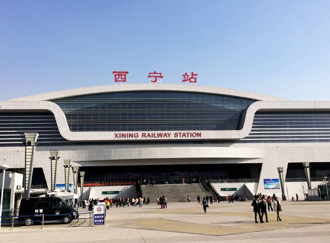 防城西宁高铁站